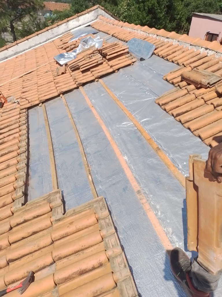 Conserto e manutenção de telhados em Porto Alegre