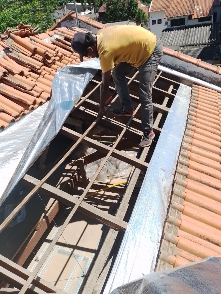 Conserto e manutenção de telhados em Porto Alegre