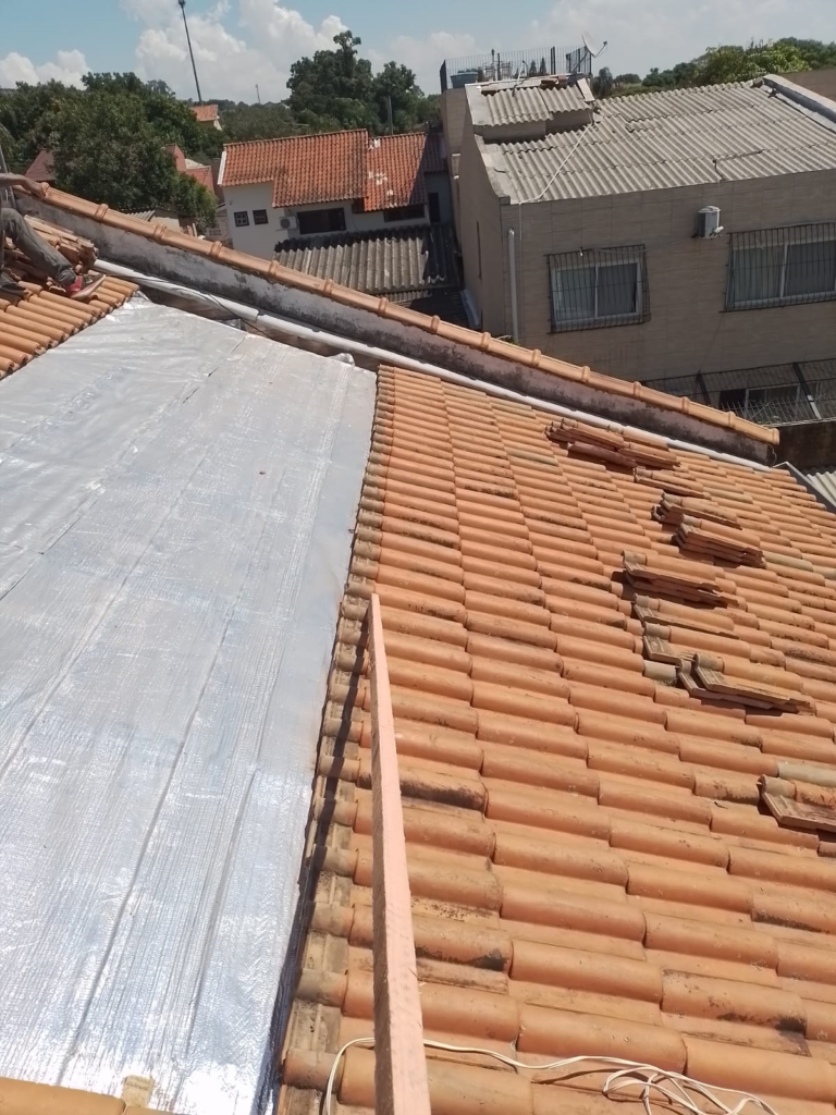 Conserto e manutenção de telhados em Porto Alegre